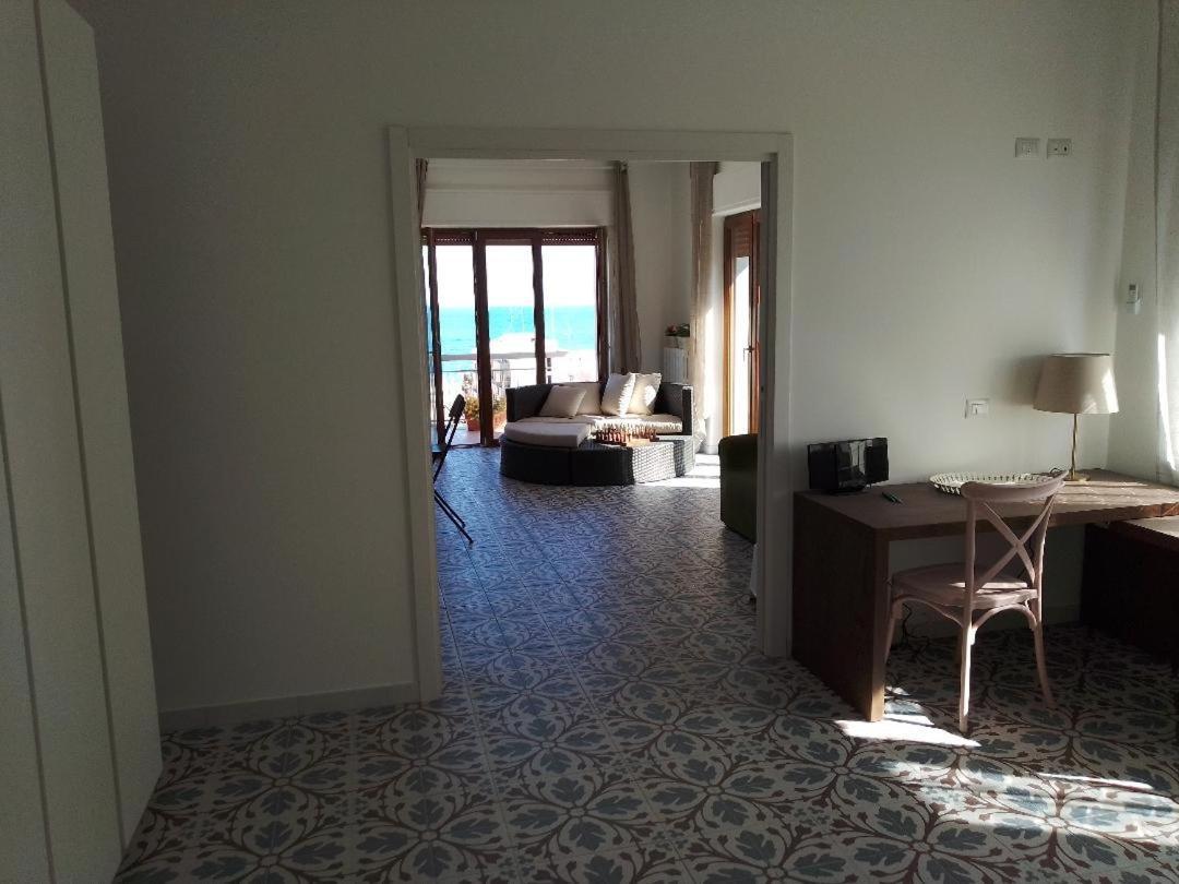 Apartamento Blu Monopoli Exterior foto